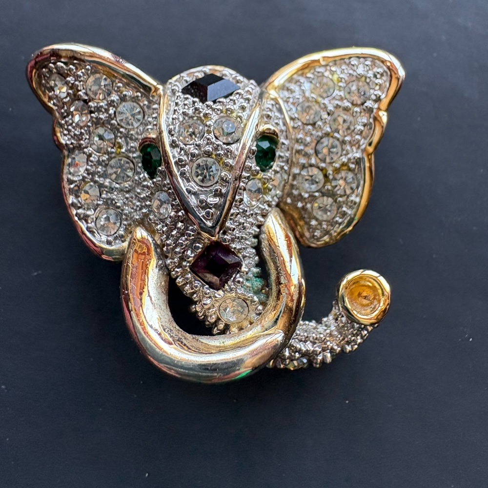 Elegant Elephant Brooch Gold and Silver with cubic and Rhinestones stones.